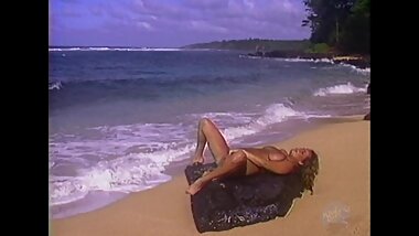 Huge Tits Jiggle while she Masturbates on the Beach