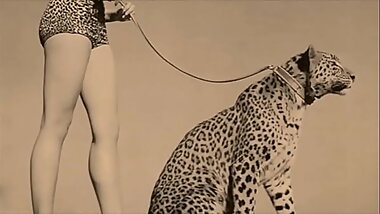 Dark Lantern Entertainment presents '_Vintage Nature Girls'_