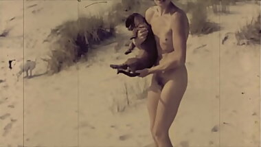 Dark Lantern Entertainment presents '_Beauty And The Beast'_