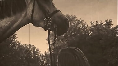 Dark Lantern Entertainment presents '_Beauty And The Beast'_