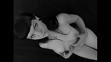 Vintage Goth Solo Nude Sexy Egyptian Cleopatra Hair