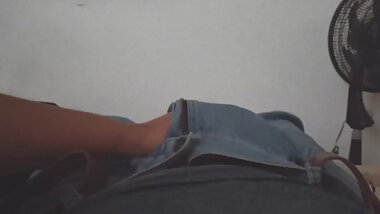 GIVING a HANDJOB AFTER a LONG DAY