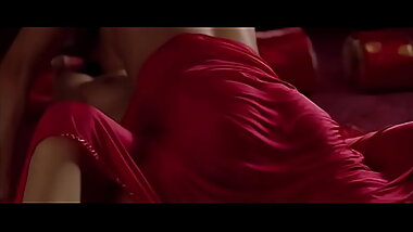 Bodygaurd Of King Having Sex With Queen