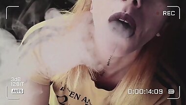 Smoking Tattooed Babe Cosplays Black Mamba 